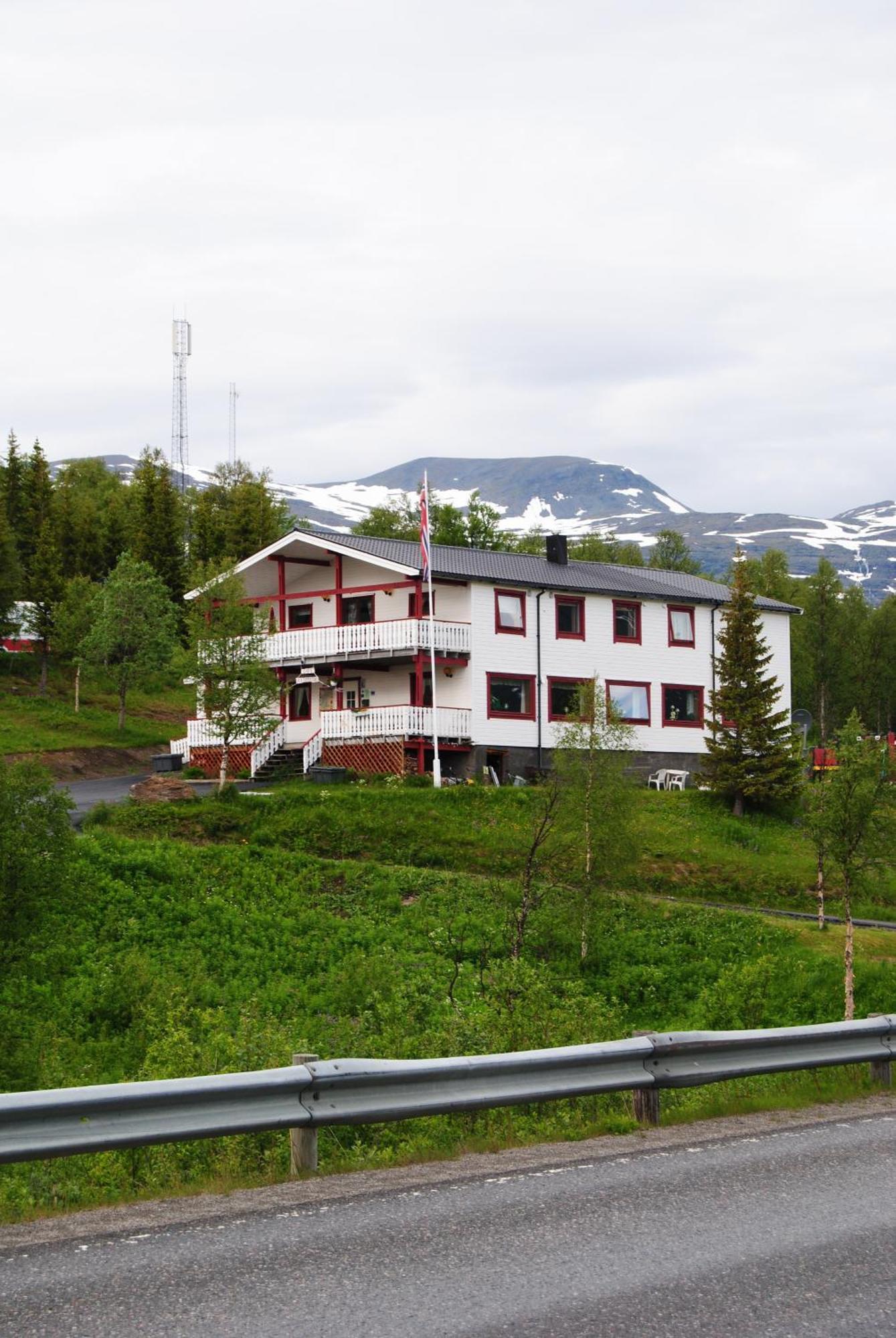 Villa Lapphaugen Turiststasjon à Tennevoll Extérieur photo